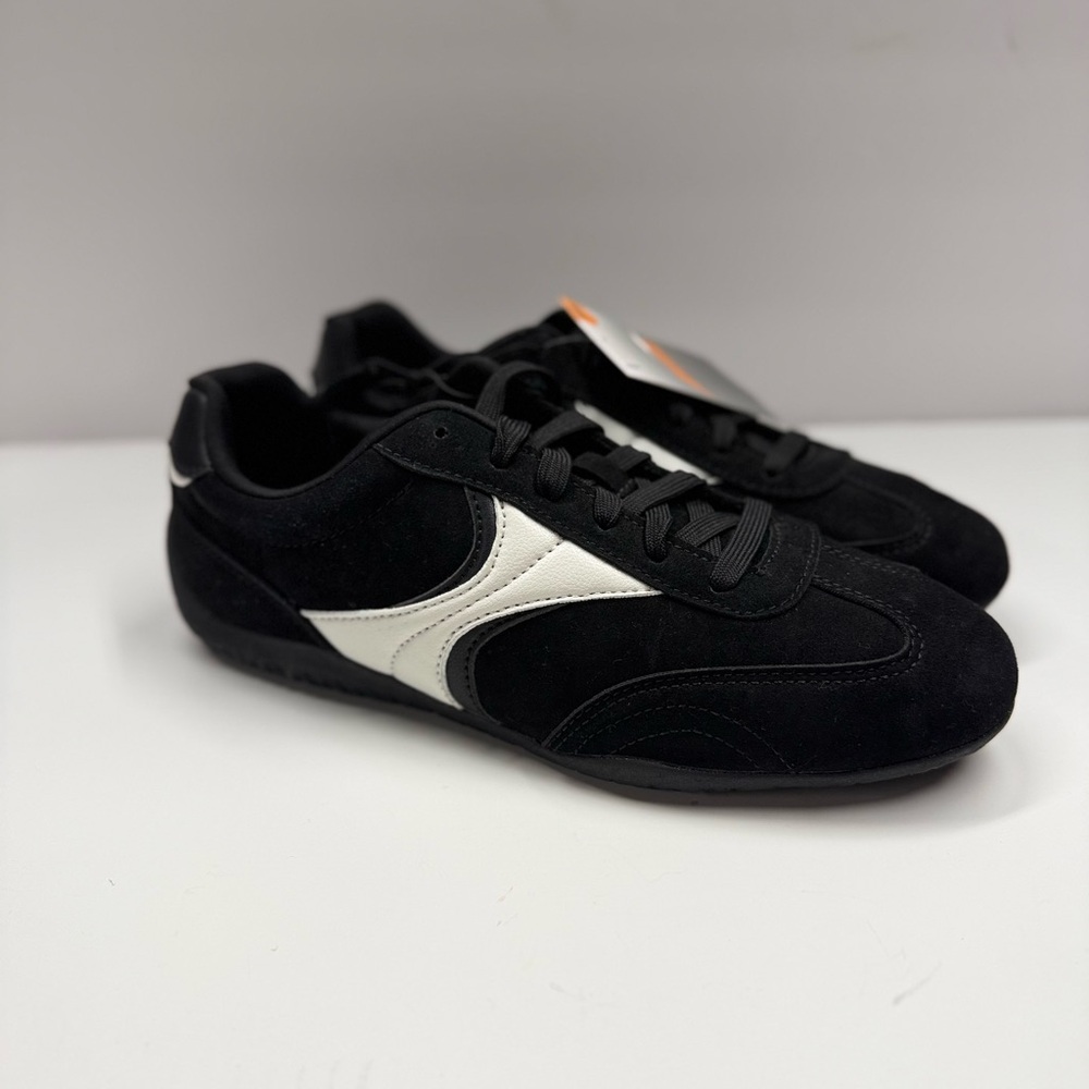 Avia Women's Faux Suede Athletic Lifestyle Sneakers - Picture 4 of 7